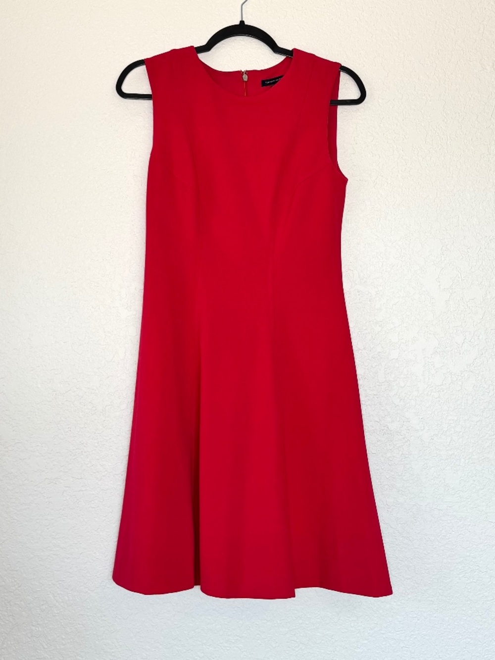 Tommy Hilfiger Fit & Flare Dress 6 A-Line Red Crew-Neck Classic Professional